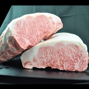 黒毛和牛サーロインのブロックが２本