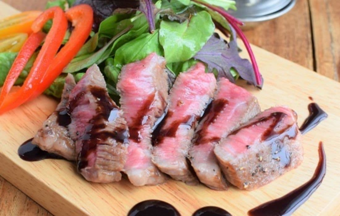 ステーキハウスの肉卸のサーロイン